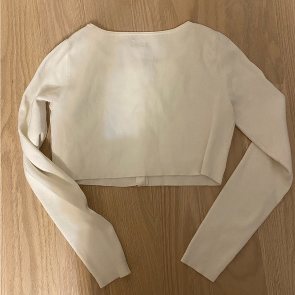 Aritzia Sunday Best Izzy Cardigan - Picture 2 of 3